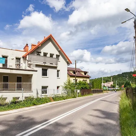 Apartment Jalowcowa With Mezzanine Gdynia